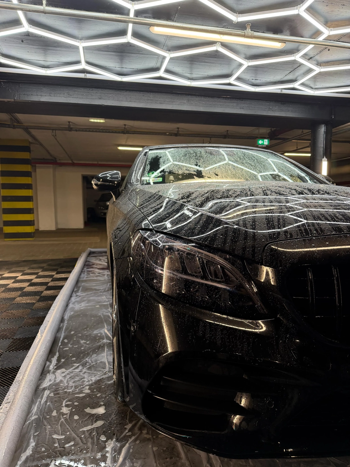 ShiinyCar - Fahrzeugaufbereitung - Autowäsche